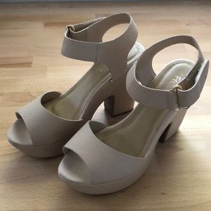 Rose platform sandals